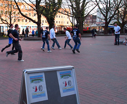 Fußball auf dem Holstenplatz